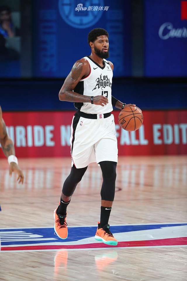 格瓦的乌龙 格瓦的乌龙