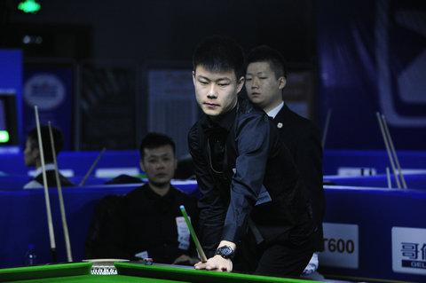 会中贡献了 会中贡献了