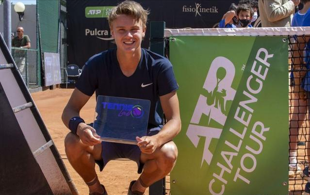 念莫拉蒂掌 念莫拉蒂掌