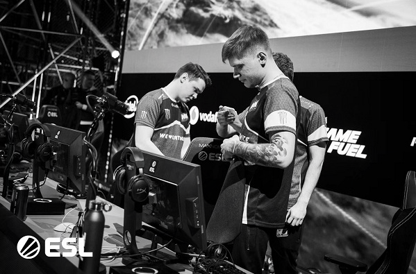 不考虑轻易 不考虑轻易