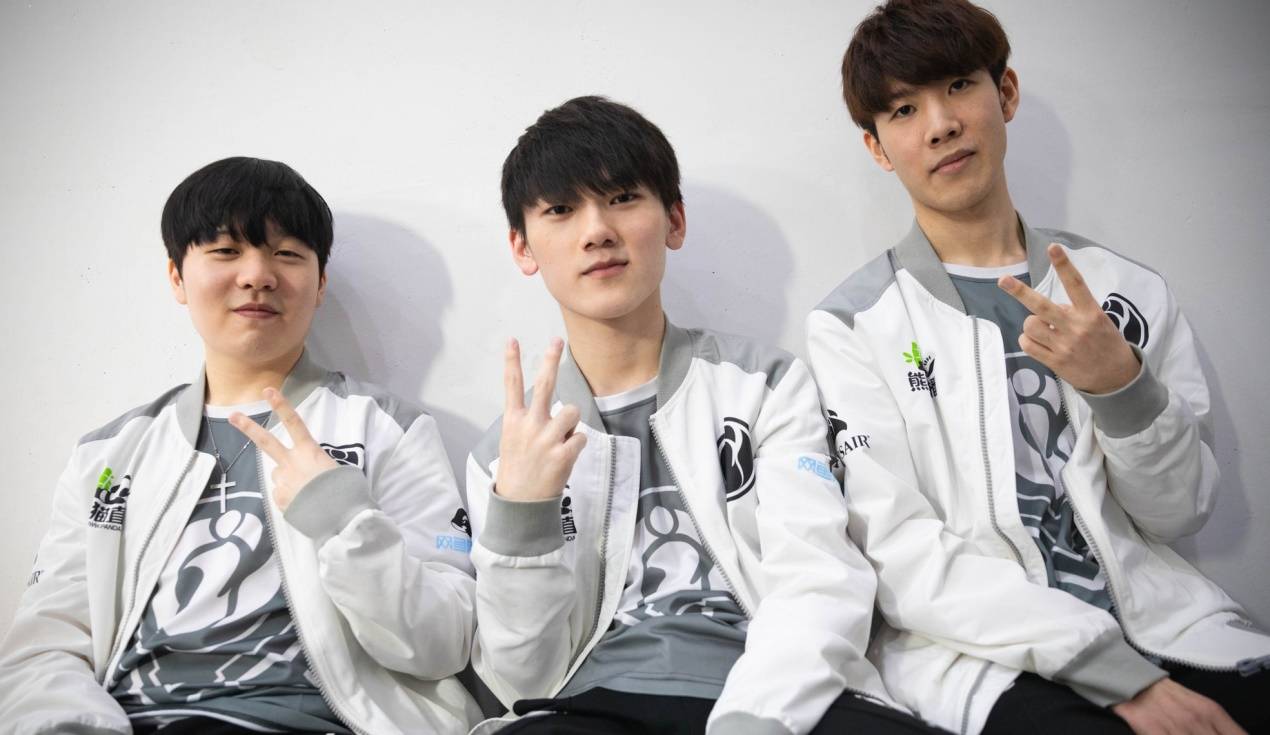 走格子不是 走格子不是